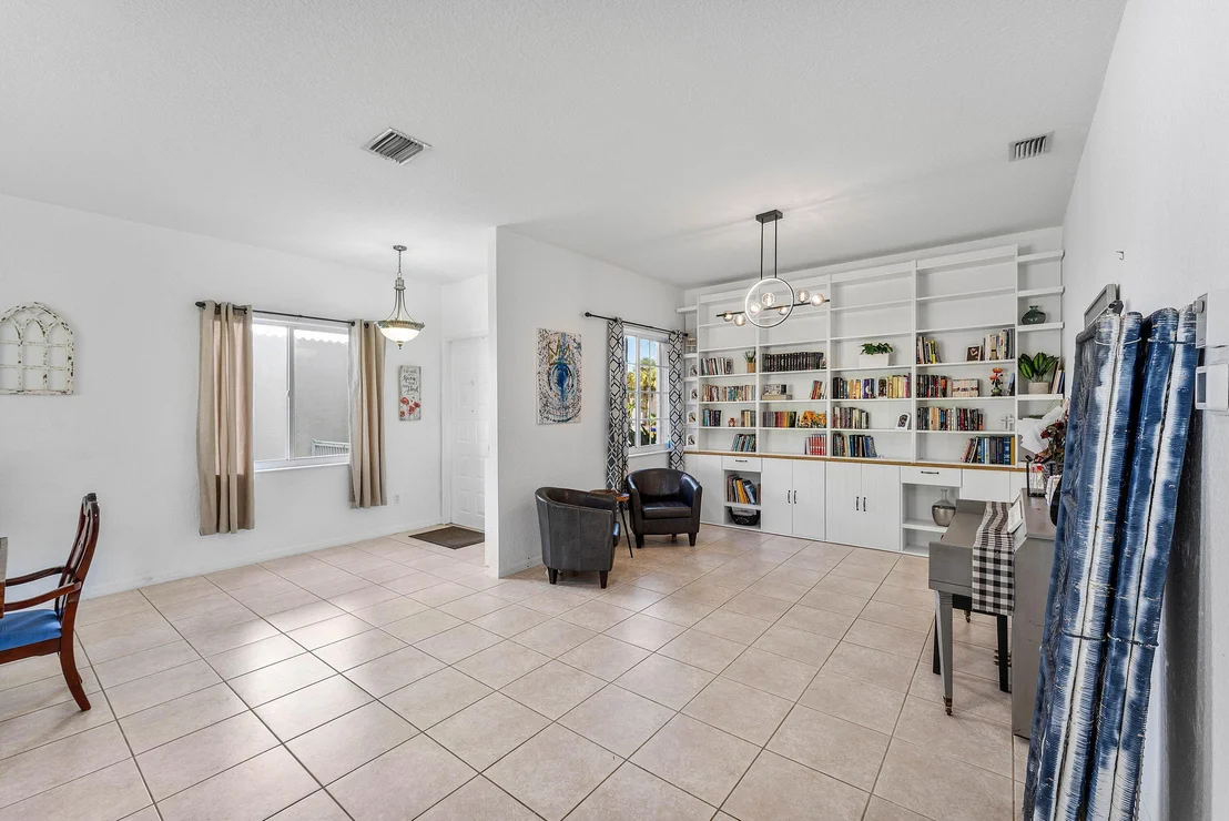Photo of 140 Bellezza Terrace