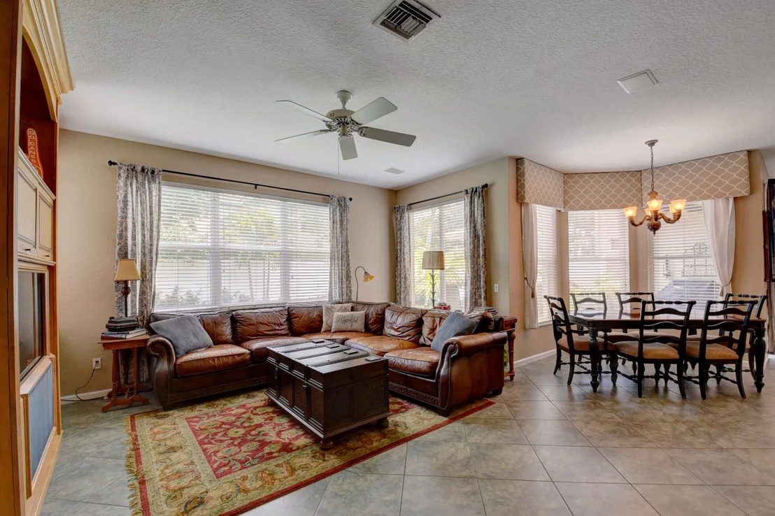 Photo of 5030 Solar Point Drive