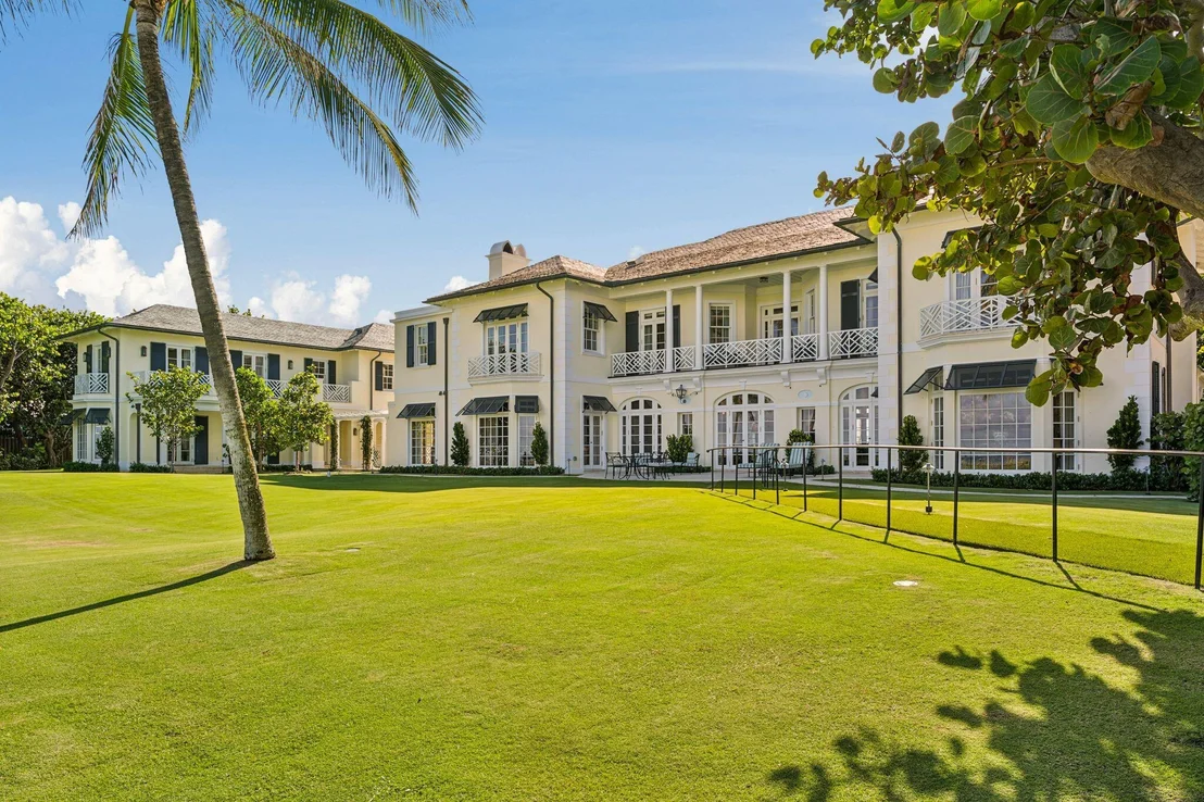 Photo of 1919 N OCEAN Boulevard