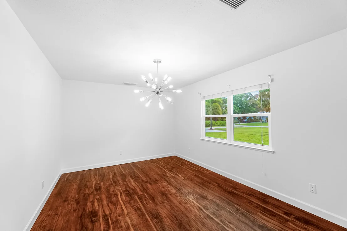 Photo of 736 34th Terrace