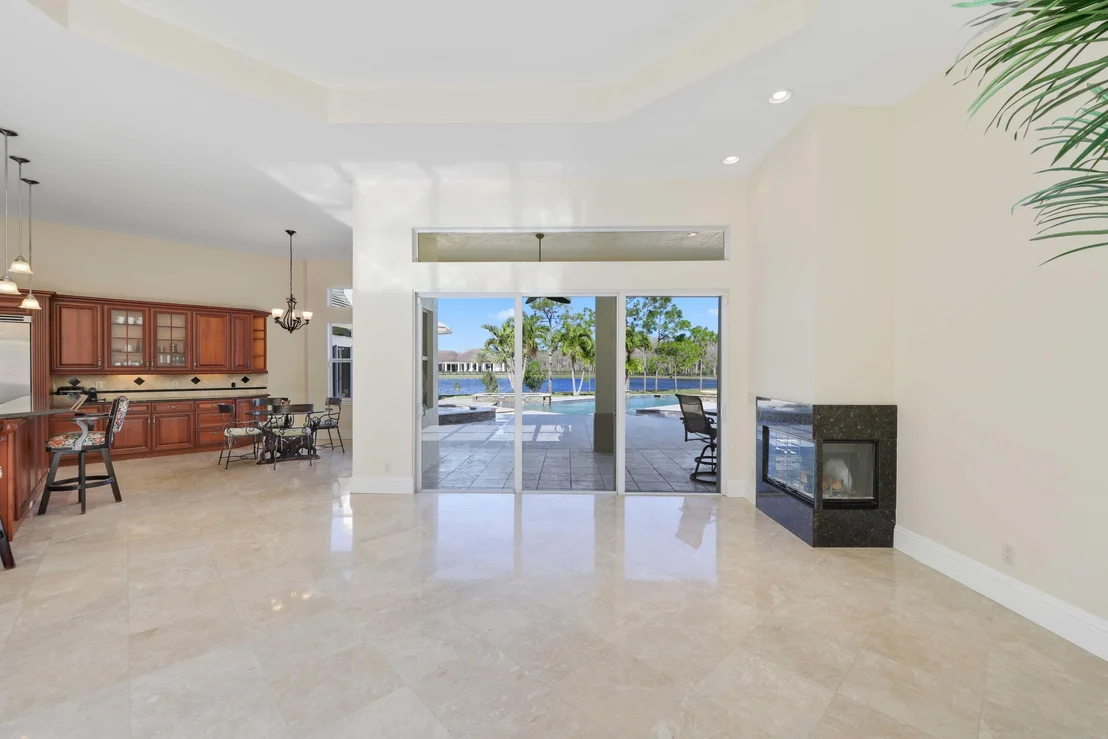 Photo of 11581 Manatee Terrace