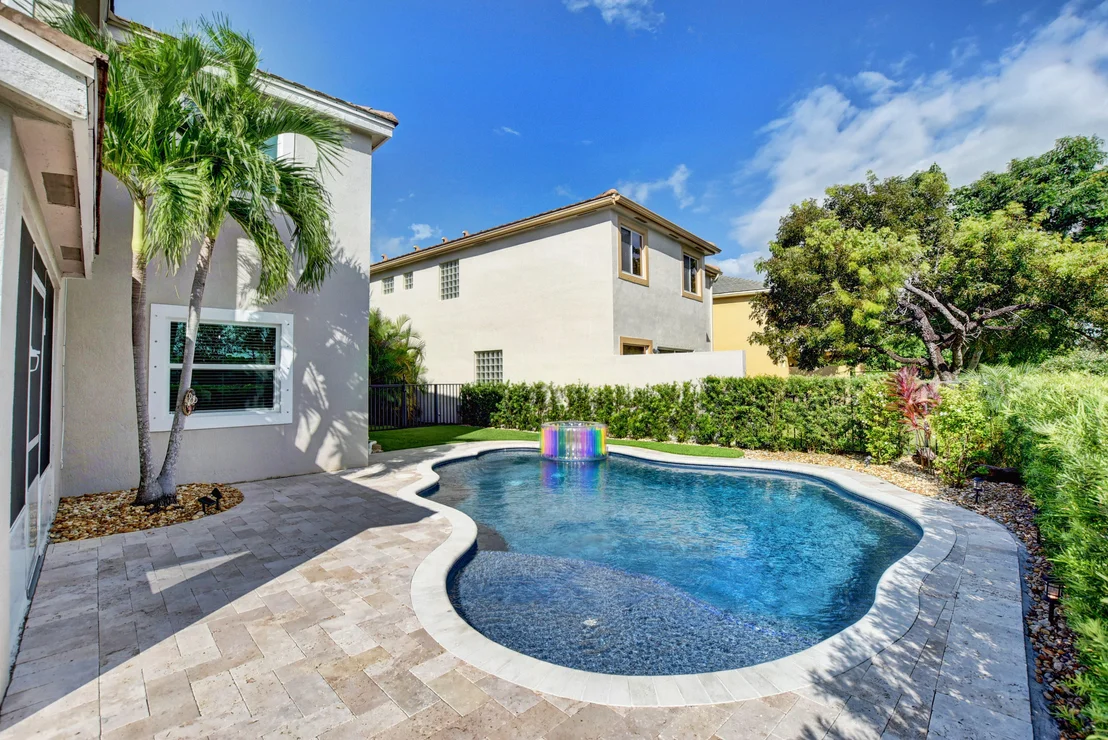 Photo of 6176 Spring Isles Boulevard