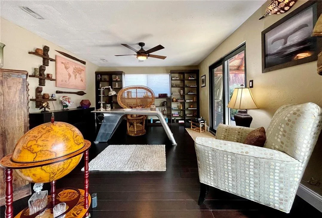 Photo of 330 SE 3rd Court