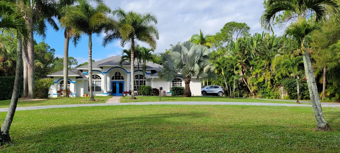 Photo of 18291 126th Terrace N