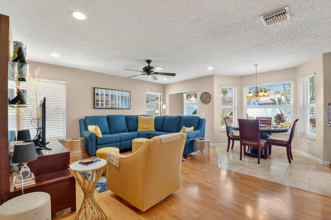 Photo of 7381 Chesapeake Circle