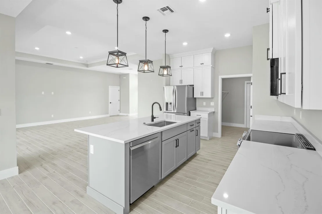 Photo of 4742 SE Starling Way