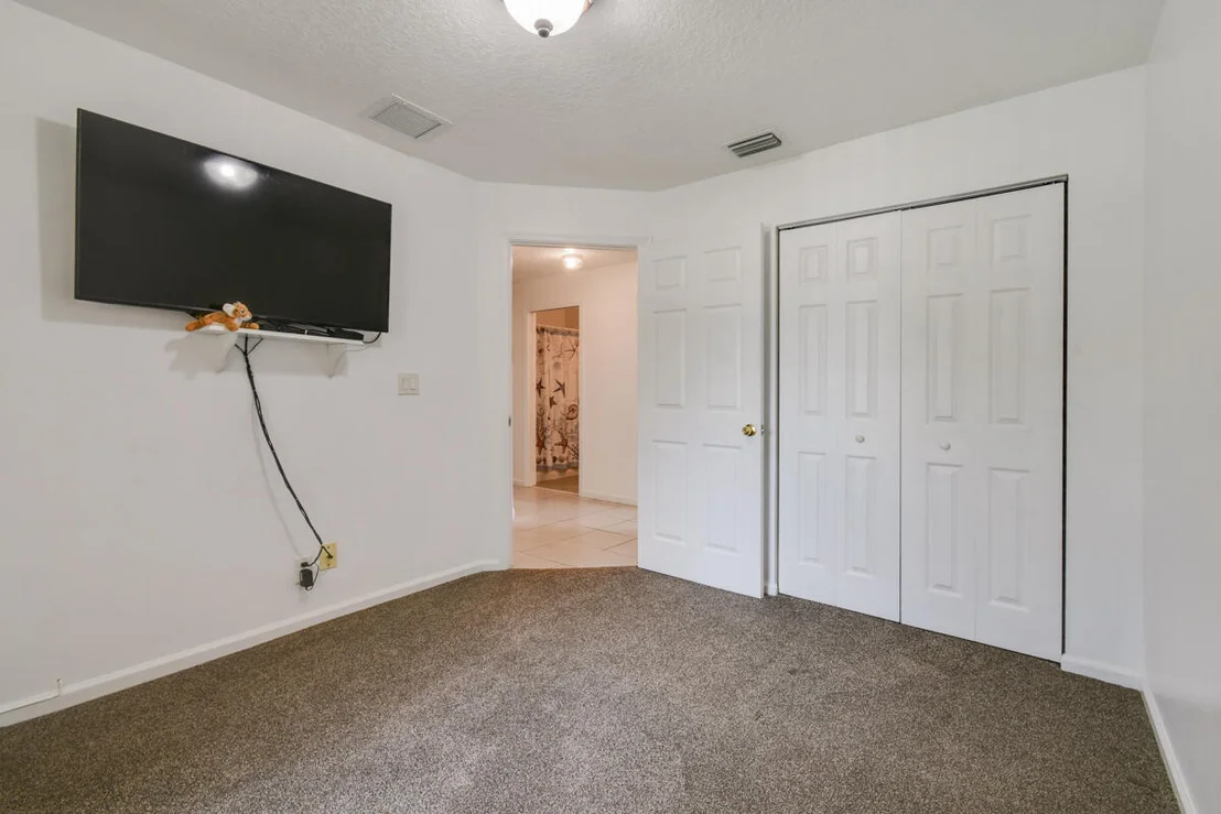Photo of 4611 SE Murray Cove Circle