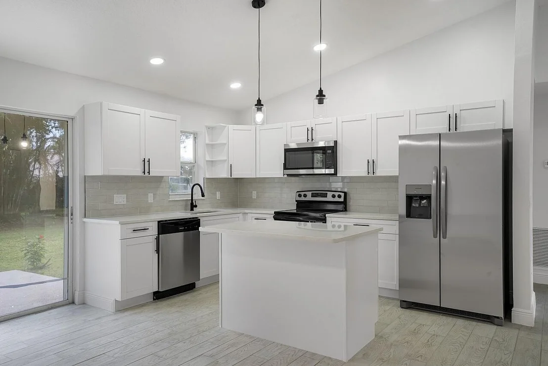 Photo of 673 Cavern Terrace