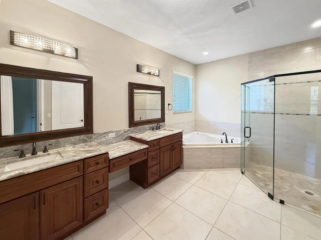 Photo of 17891 Tangerine Boulevard