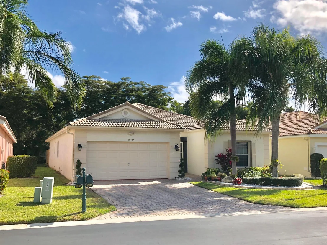 Photo of 10375 Utopia Circle E