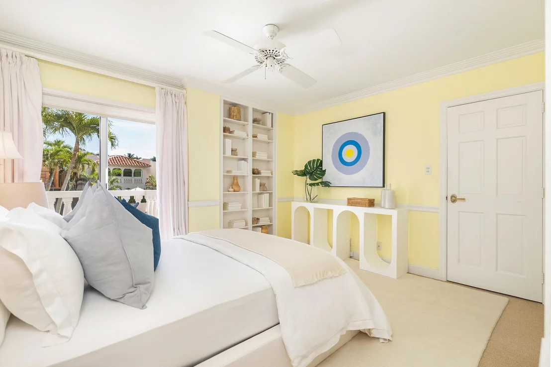Photo of Unit 1B at 330 Cocoanut Row