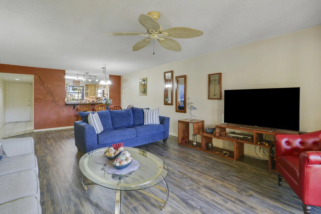 Photo of Unit 302 at 3061 SE Aster Lane
