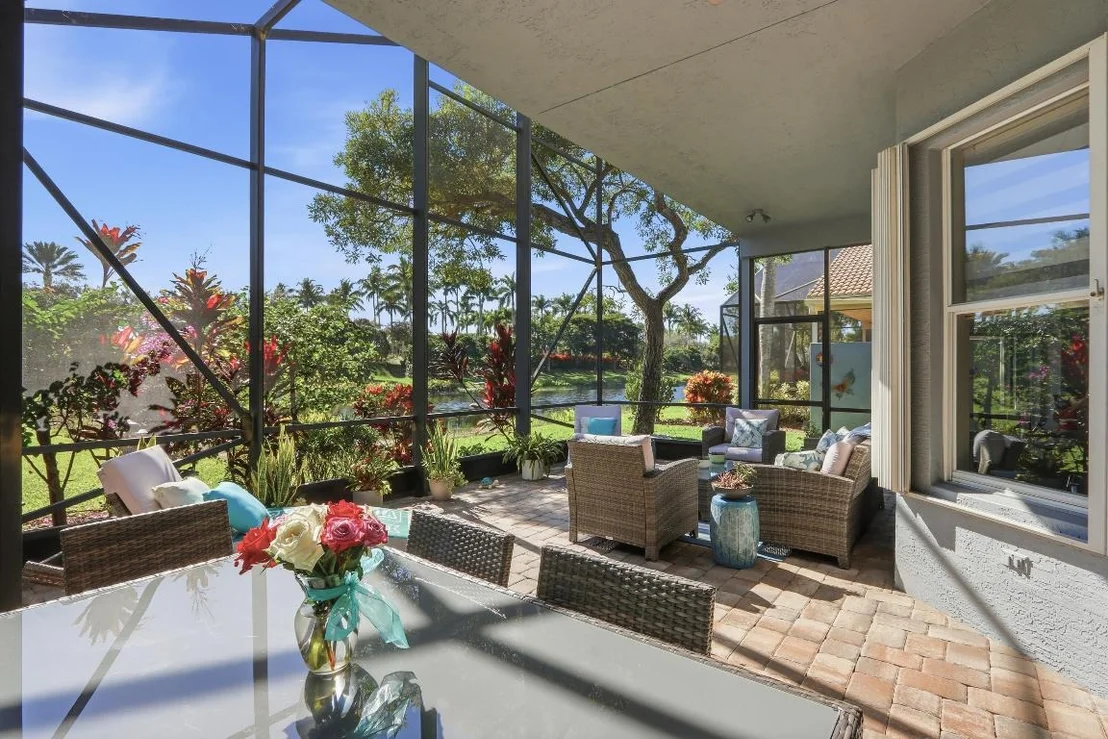 Photo of 8752 Palm River Drive
