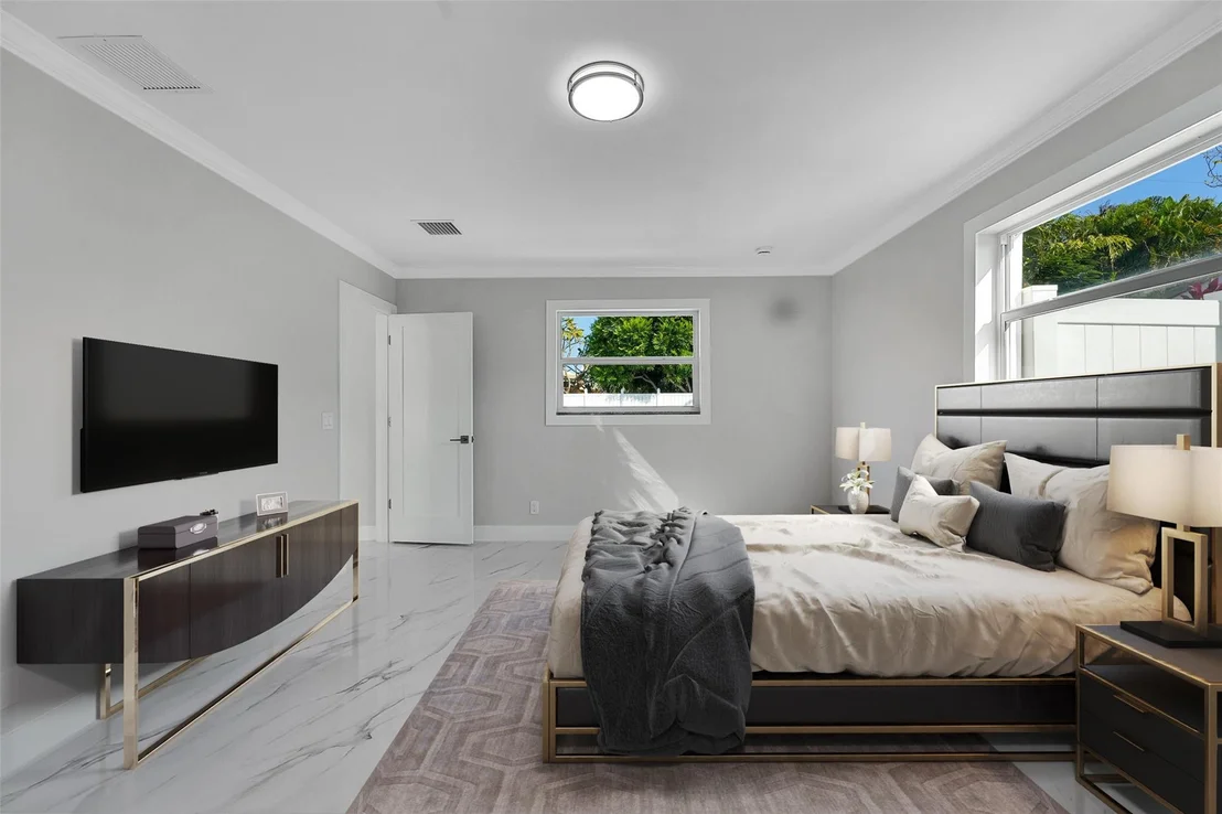 Photo of 1190 Dolphin Road