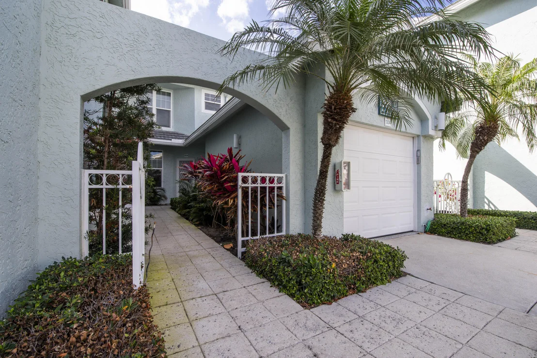 Photo of 1304 Mainsail Circle