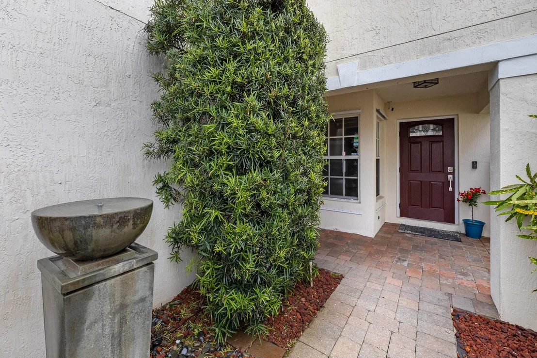 Photo of 11969 Donlin Drive