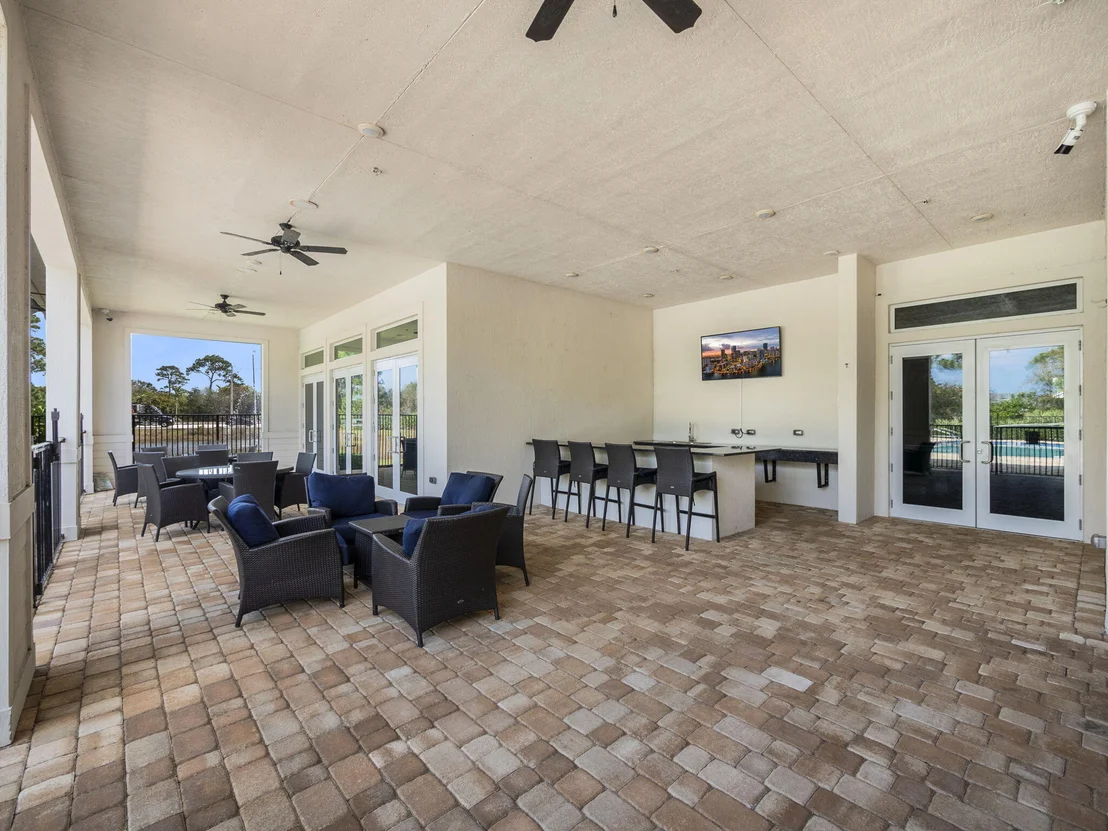 Photo of 708 SW Riverwatch Place