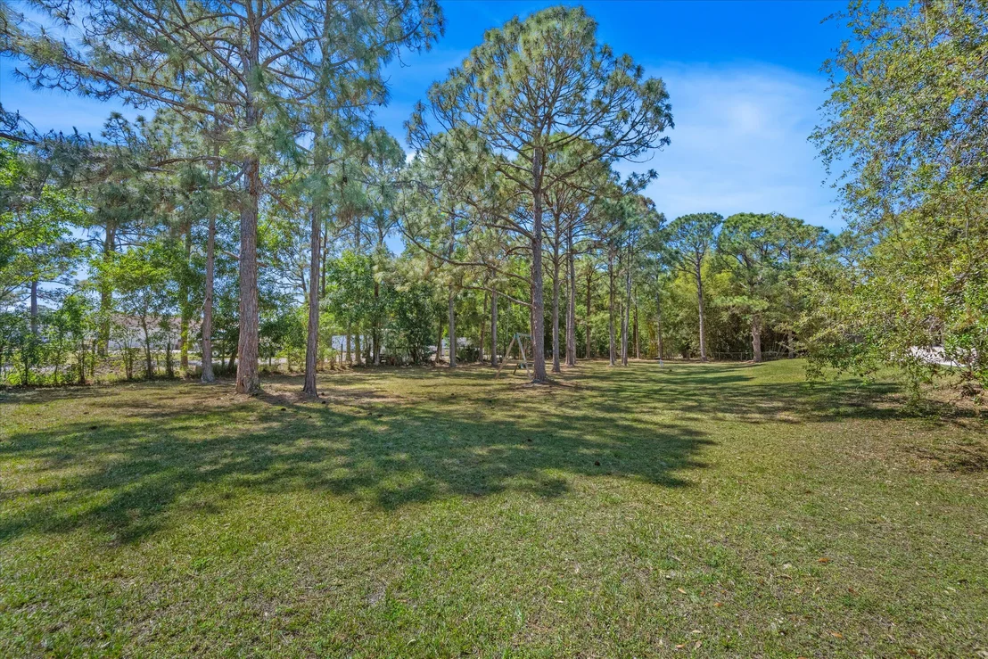 Photo of 14606 85th Road N