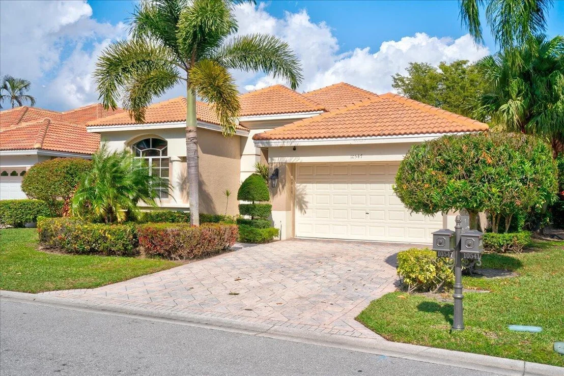 Photo of 10547 Laurel Estates Lane
