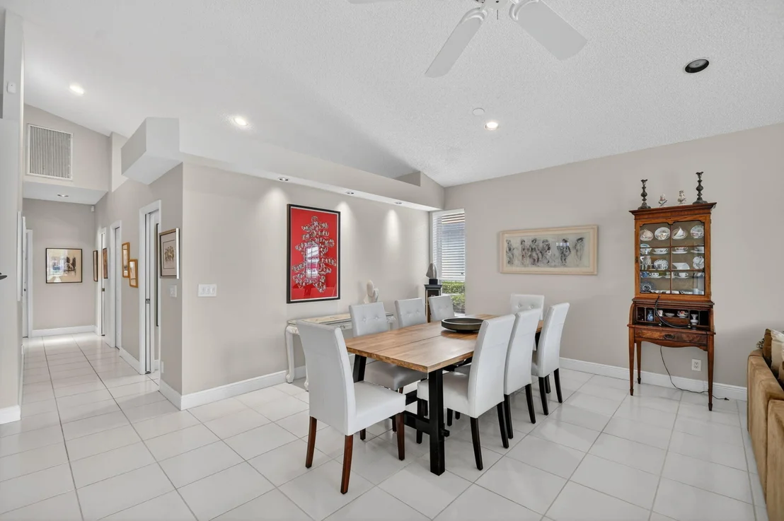 Photo of 6400 Three Lakes Lane