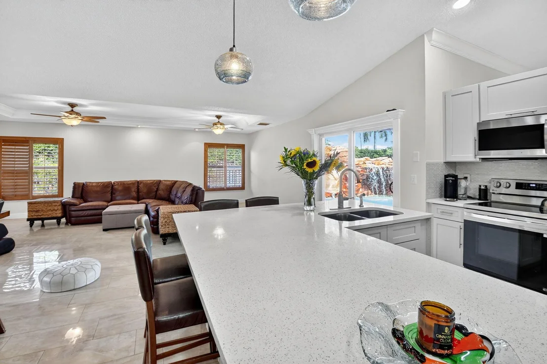 Photo of 9145 Paragon Way