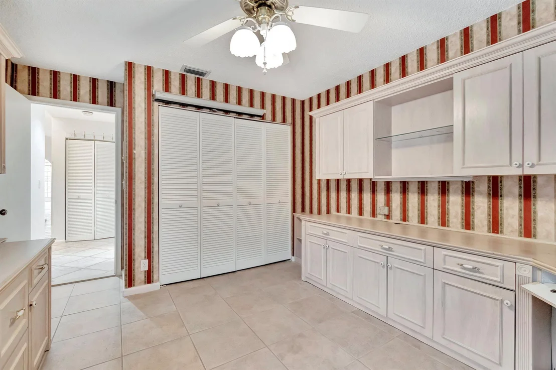 Photo of 7867 Waterfall Terrace