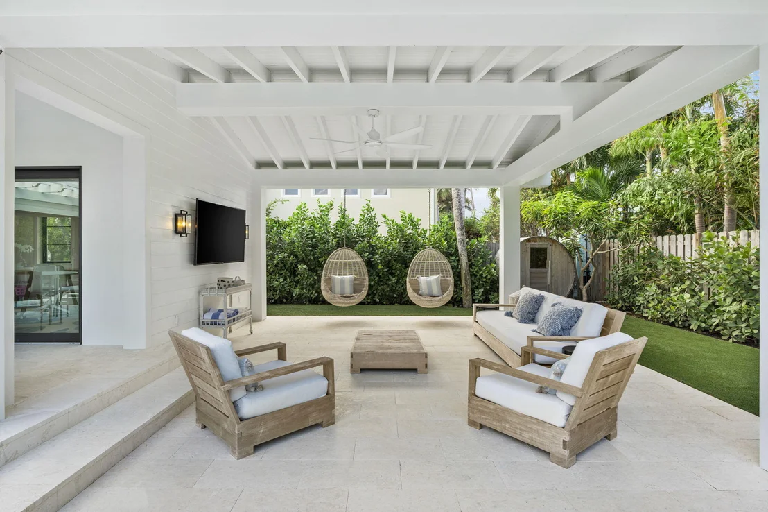 Photo of 226 Cove Place