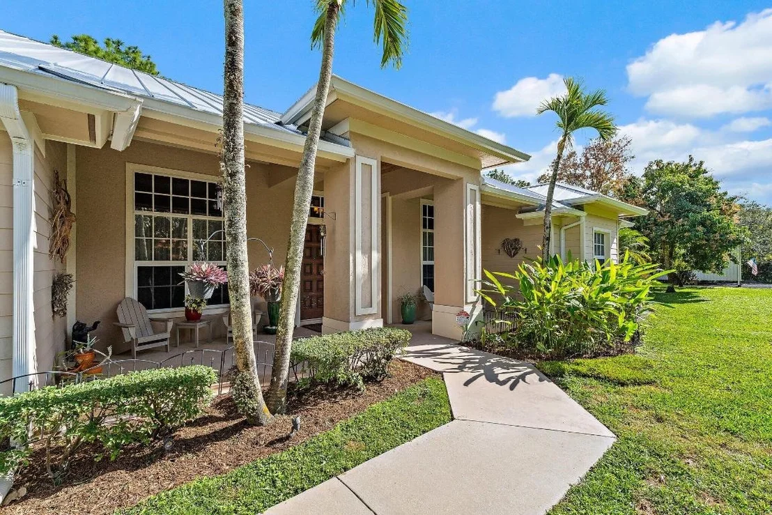 Photo of 16490 130th Avenue N