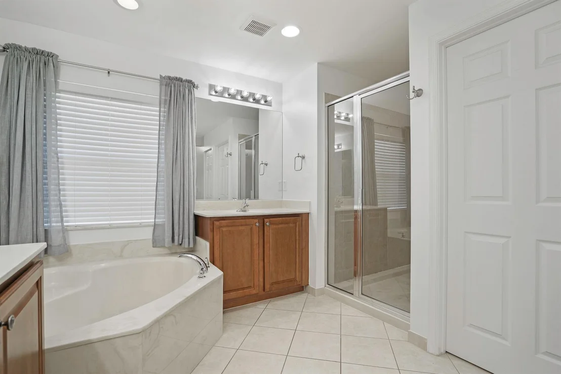 Photo of 10960 Bitternut Hickory Lane