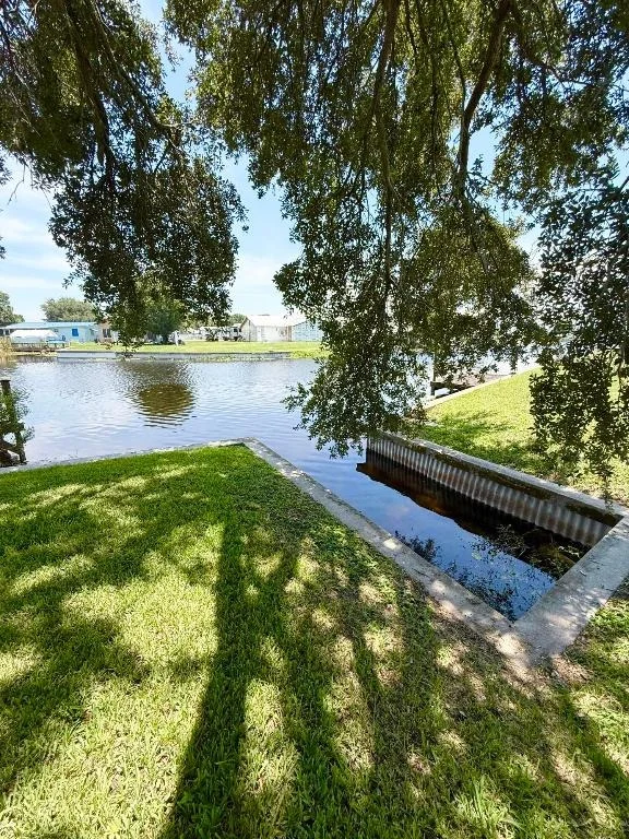 Photo of 1025 Ash Circle