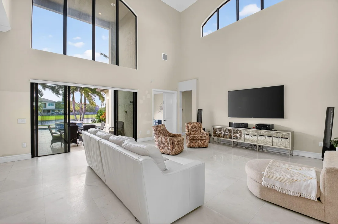 Photo of 16801 Pavilion Way