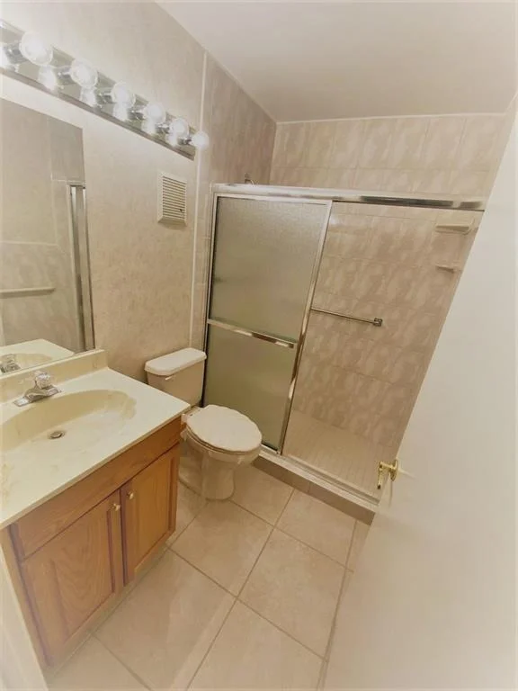 Photo of 15872 Forsythia Circle
