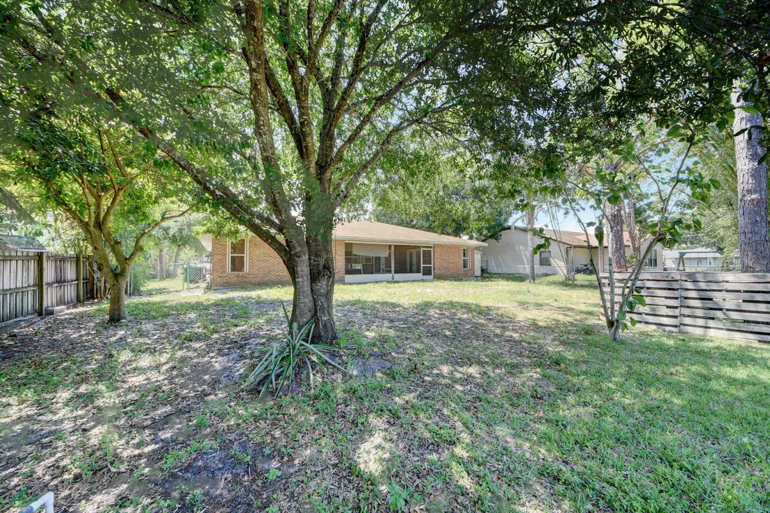 Photo of 5402 Palm Drive