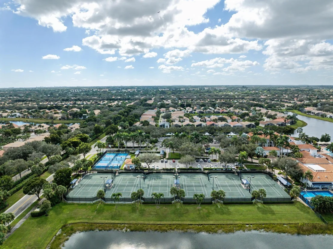 Photo of 6416 Punta Rosa Drive