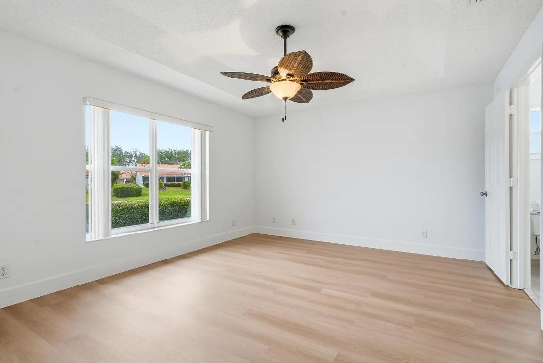 Photo of 128 Sausalito Drive