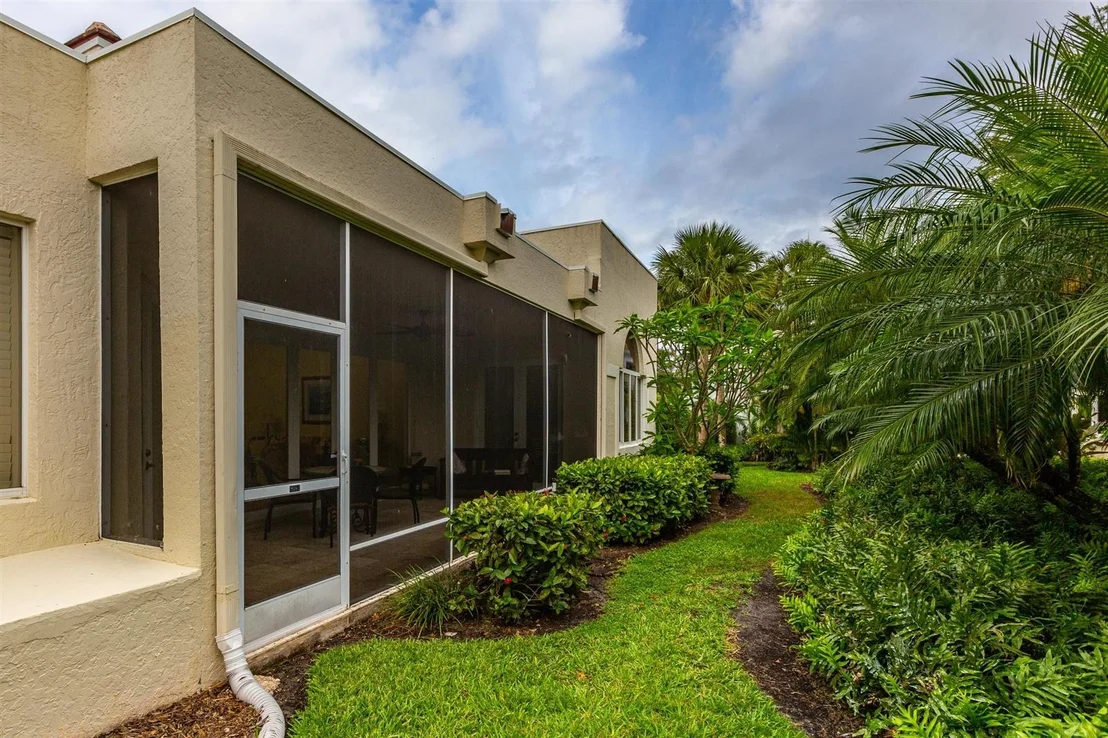 Photo of 117 Waters Edge Drive