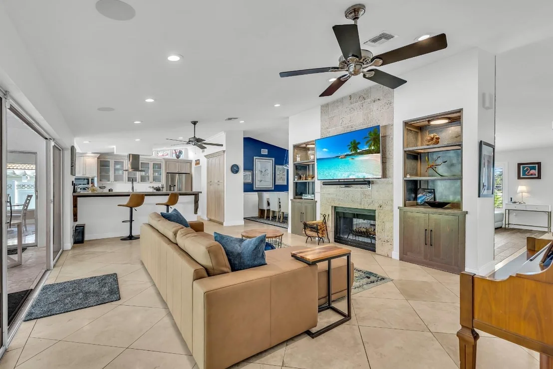 Photo of 795 Camino Lakes Circle