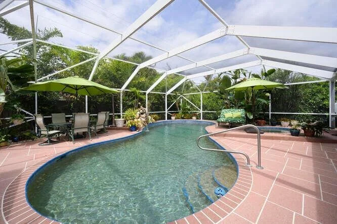 Photo of 137 Gulfstream Road