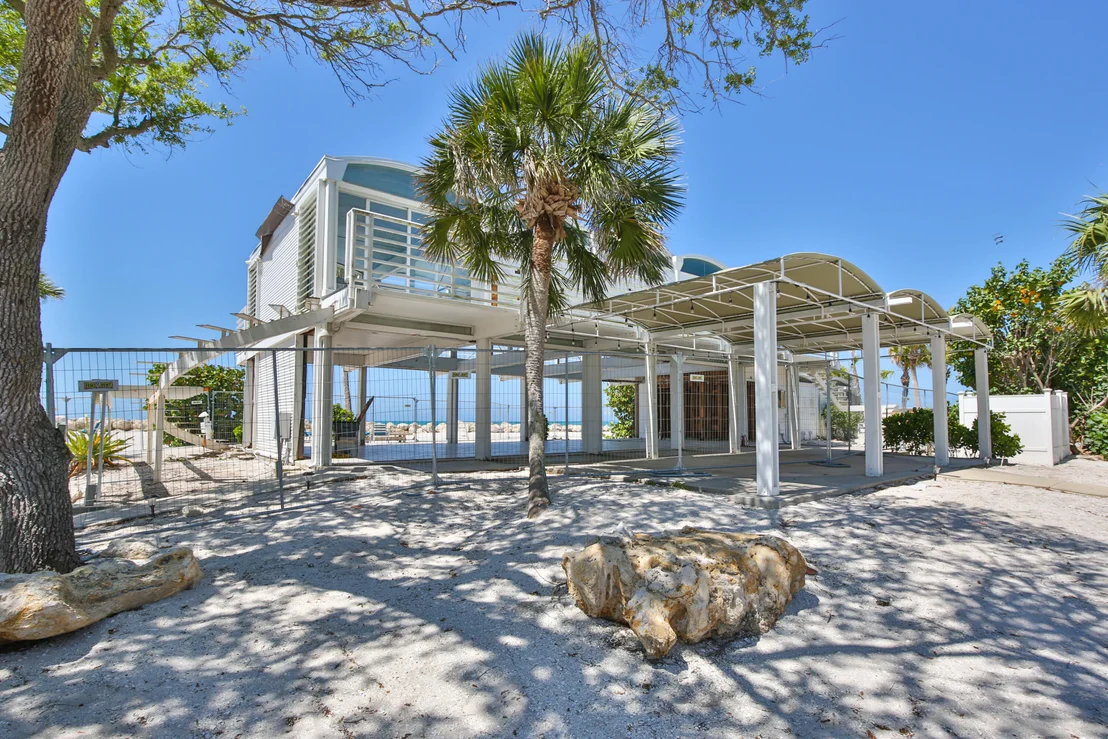 Photo of 7816 Sanderling Road