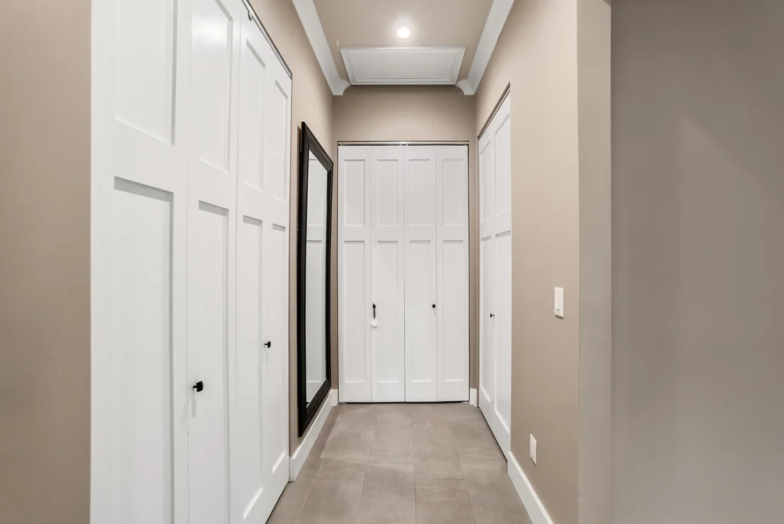 Photo of 9010 Valley Oak Place