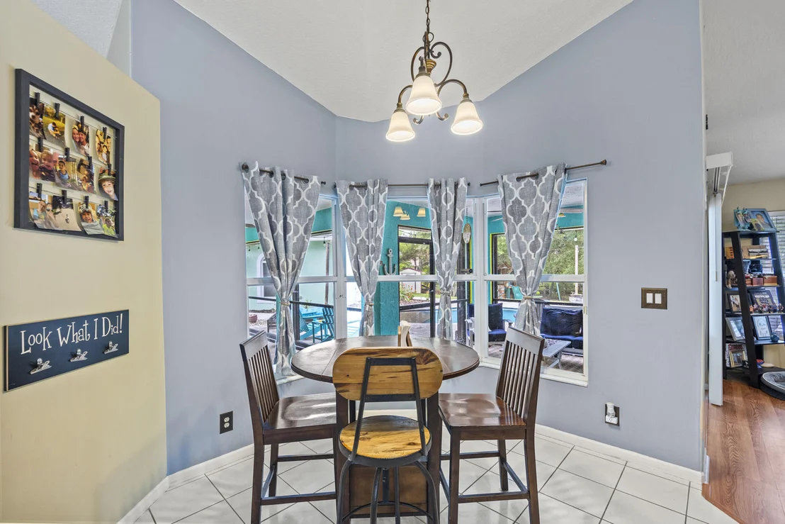 Photo of 6434 Mandarin Boulevard