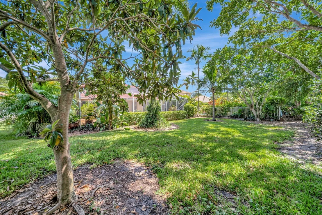 Photo of 16412 Diamond Place