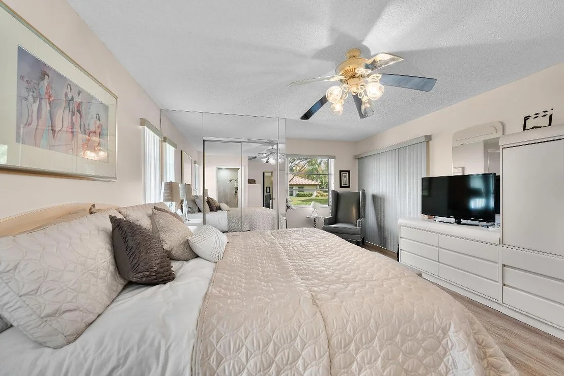 Photo of 6339 Mill Pointe Circle