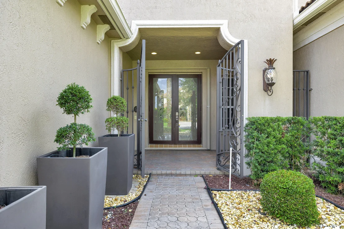 Photo of 9147 Pineville Drive