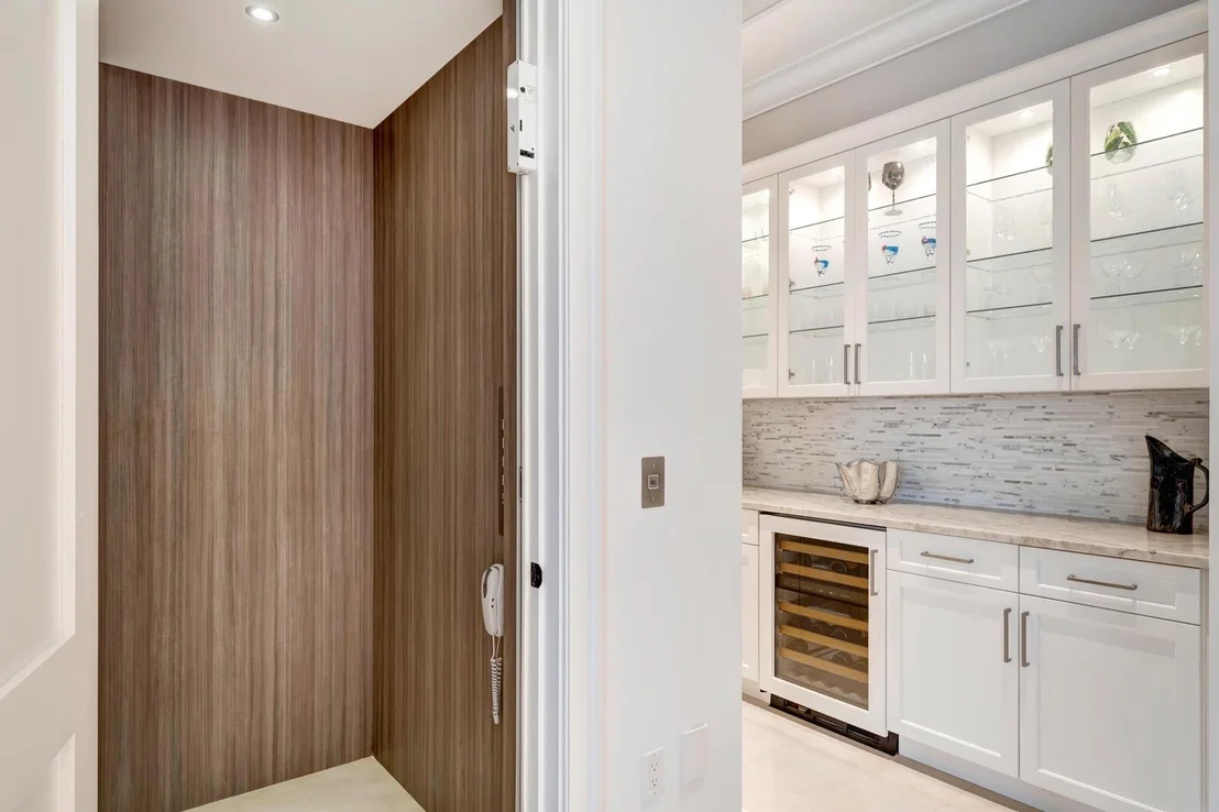 Photo of 195 Ocean Way
