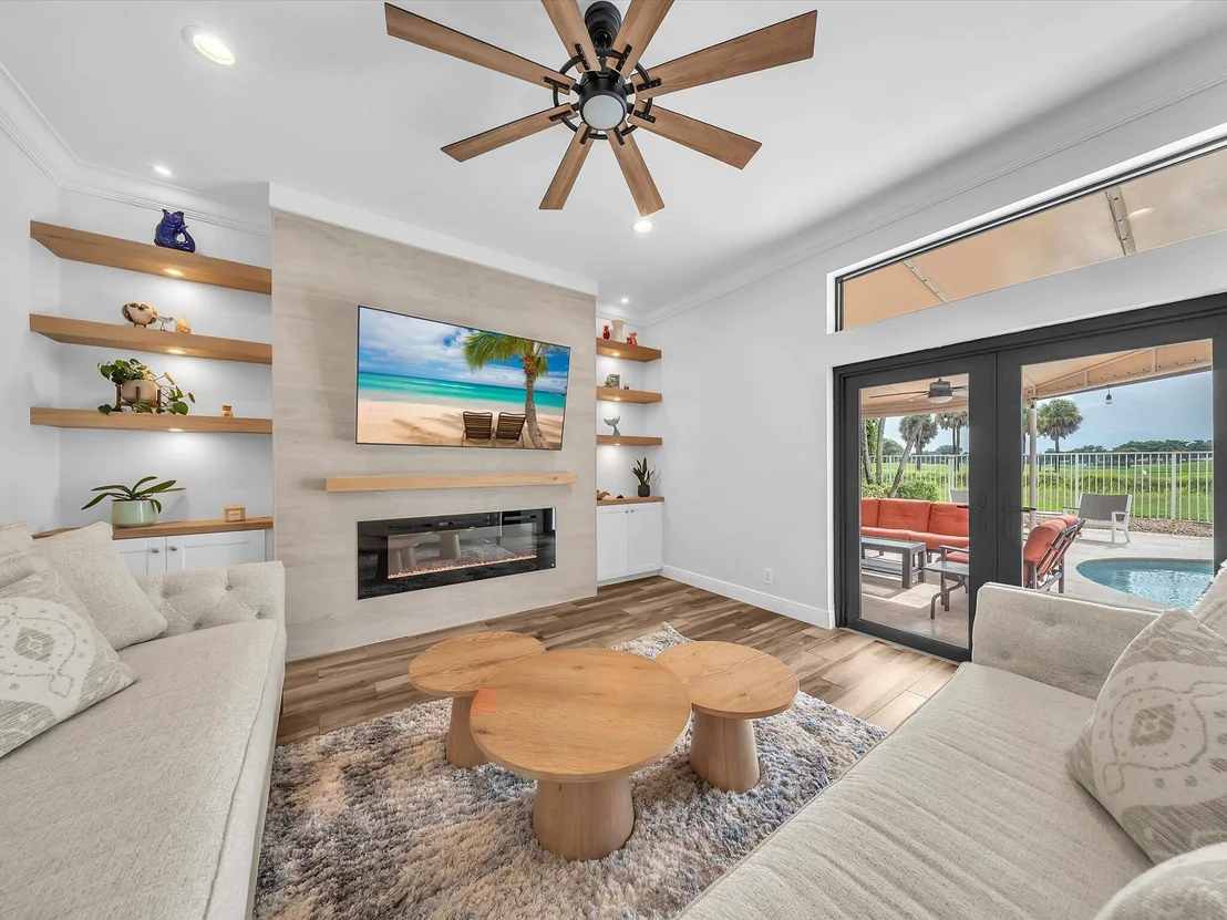 Photo of 6347 SHADOW TREE Lane