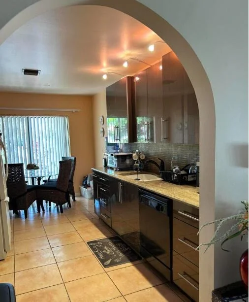 Photo of 20020 Rima Circle