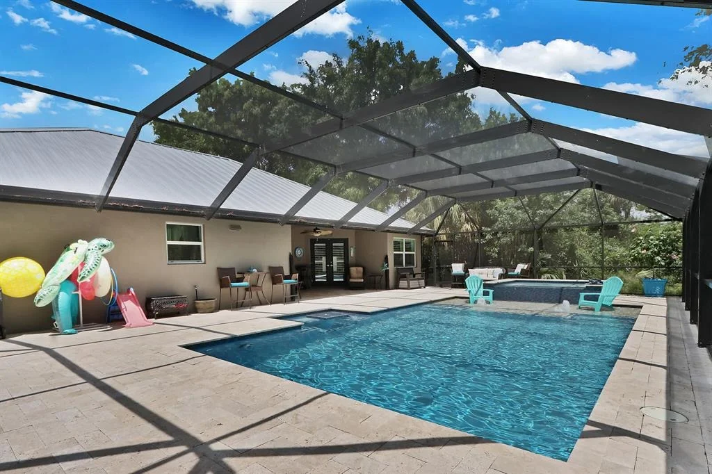 Photo of 660 Marshall Road