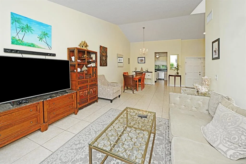 Photo of 7570 Solimar Circle