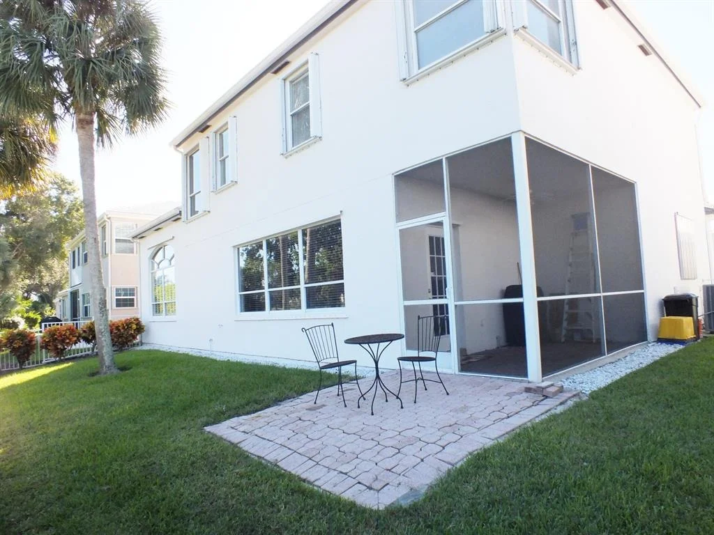 Photo of 18173 SE Fairview Circle